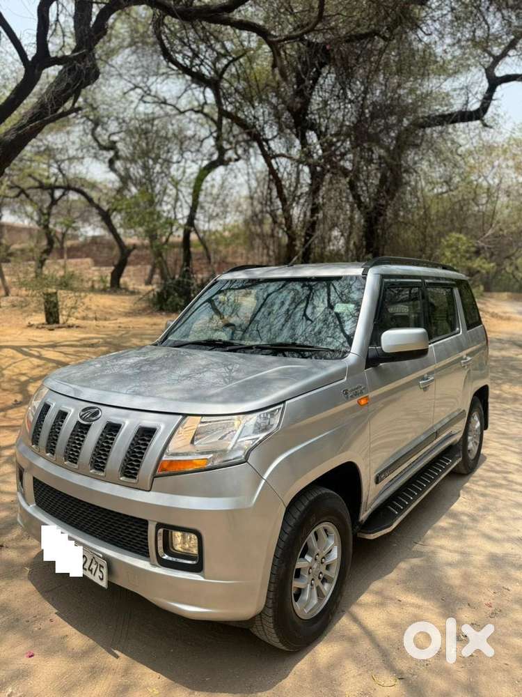 Mahindra Tuv 300 Mhawk100 T8 Dual Tone, 2018, Diesel