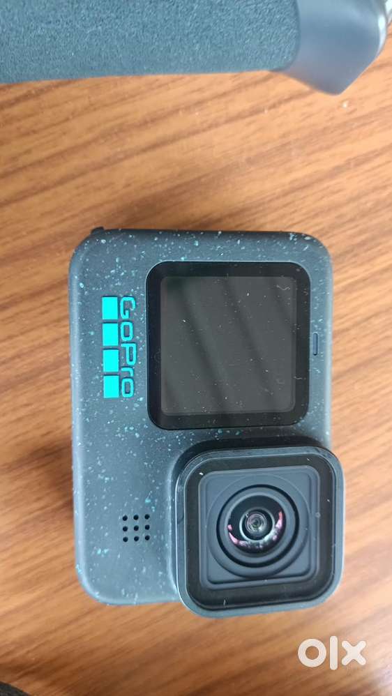 GoPro HERO12 Black Bundle : Like New, Original Bill Available