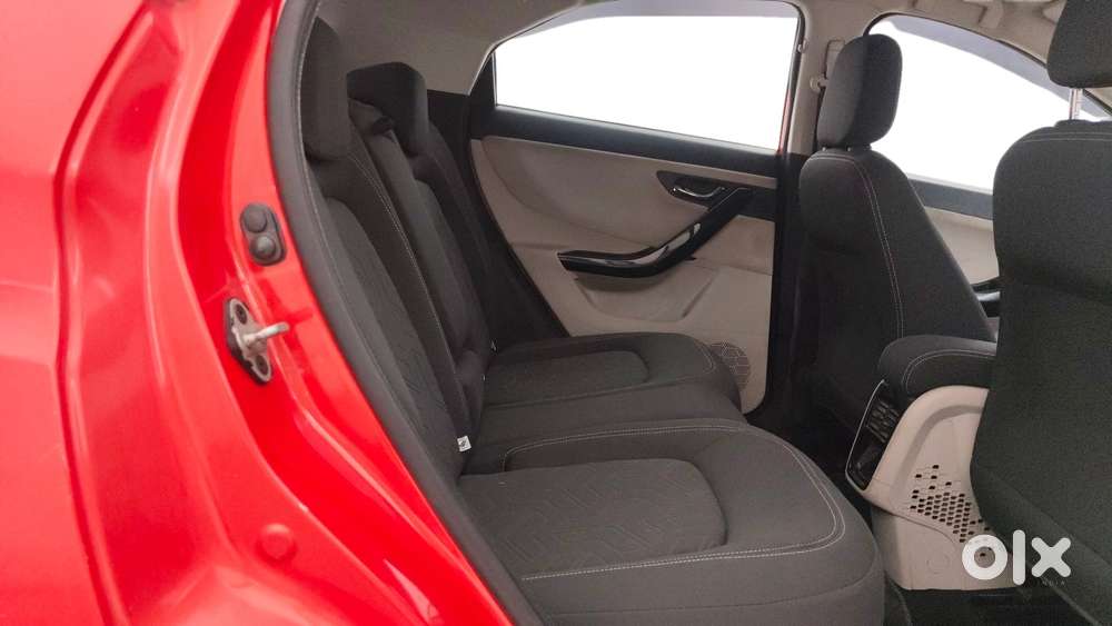 Tata Nexon 1.2 Revotron Xz Plus Premium, 2021, Petrol