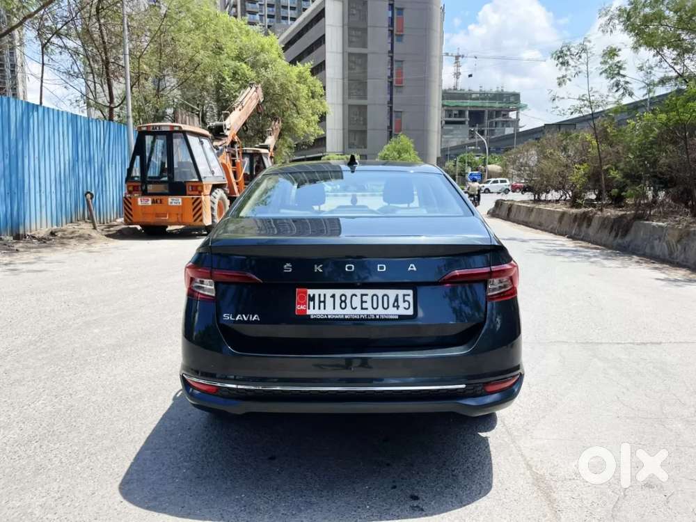 Skoda Slavia Style 1.0l Tsi At, 2024, Petrol
