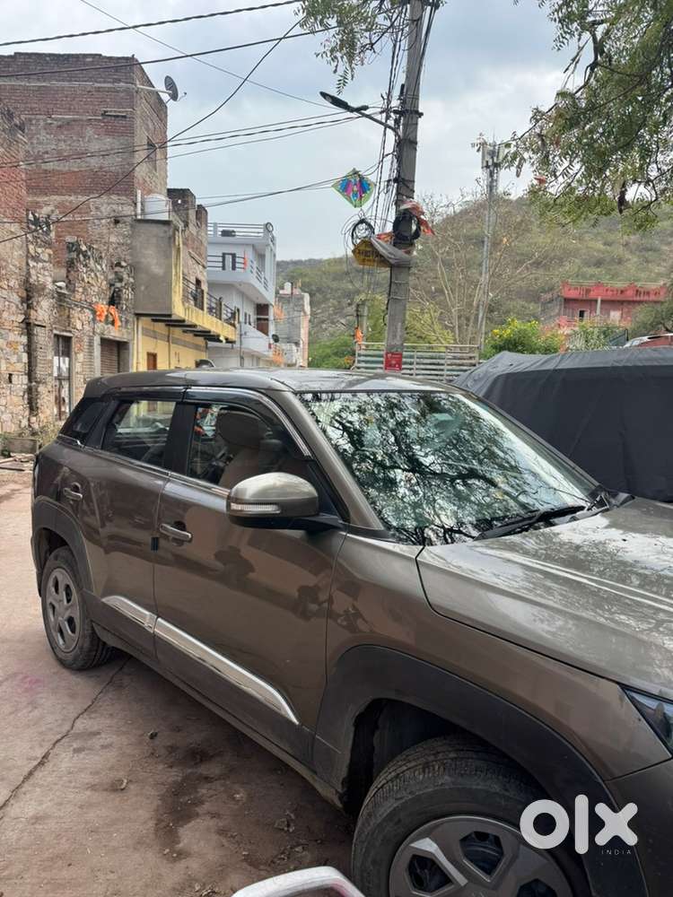 Maruti Suzuki Brezza 2024 Petrol Well Maintained