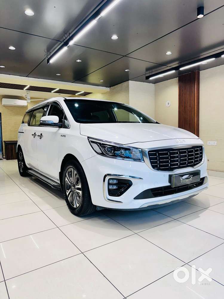 Kia Carnival Limousine Plus 7 Str, 2023, Diesel