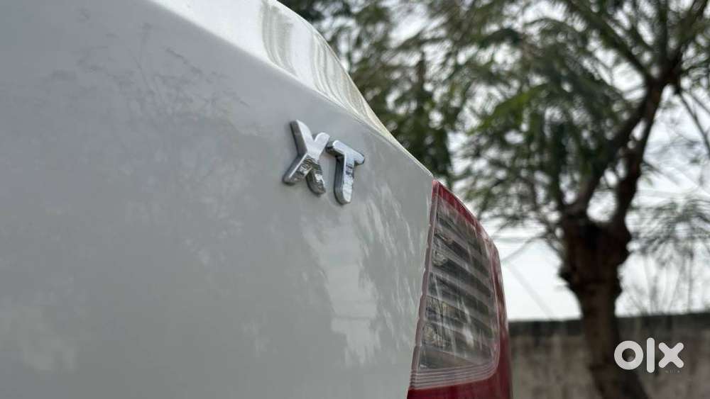 Tata Tiago 1.2 Revotron Xt (o), 2017, Petrol