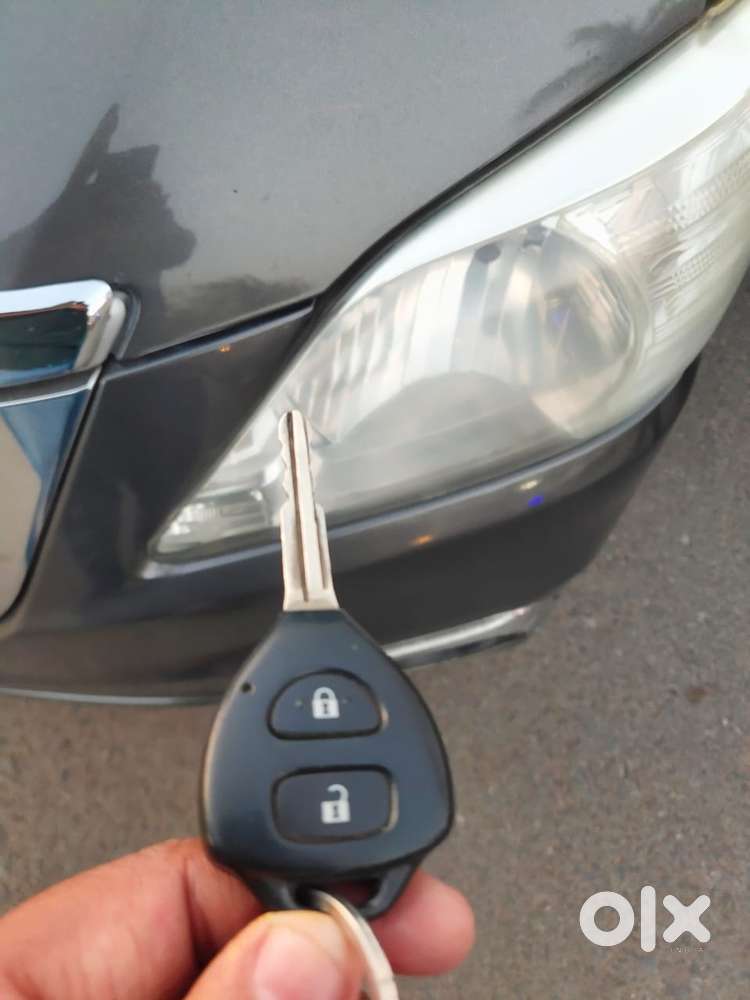 Toyota Innova 2.5 G (diesel) 7 Seater, 2014, Diesel