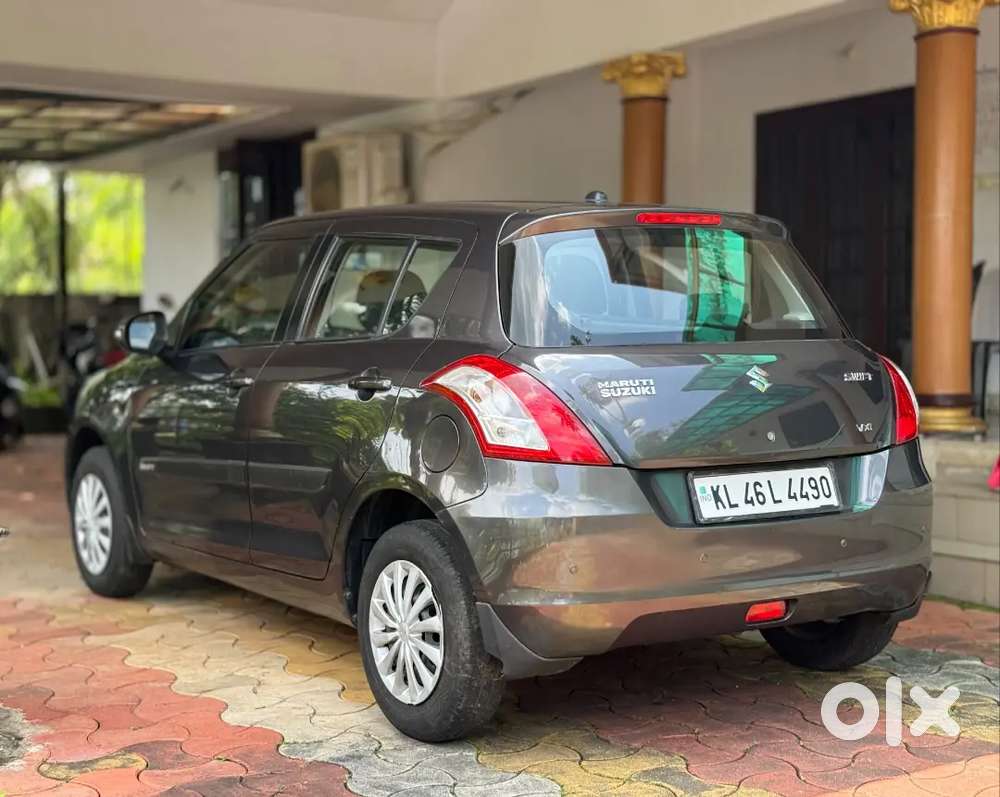 2015 Swift Vxi 60000km