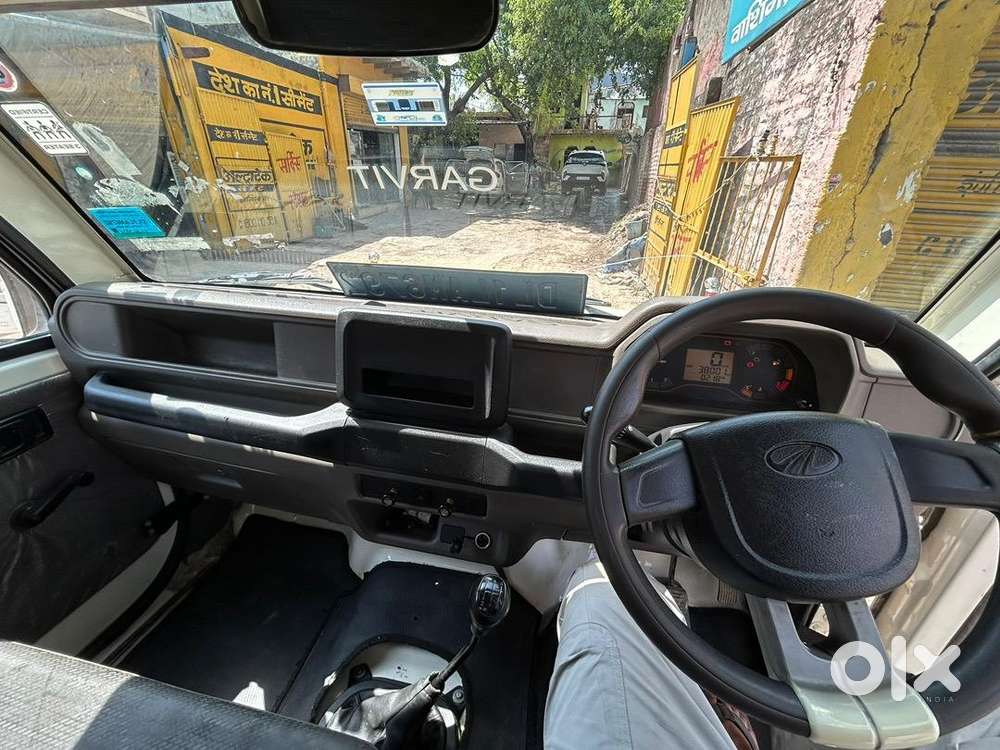 Bolero Recovery Van