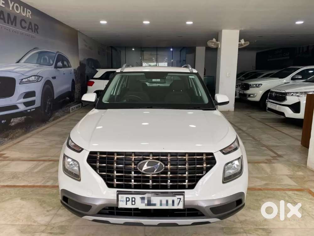 Hyundai Venue S 1.2 Petrol, 2022, Petrol