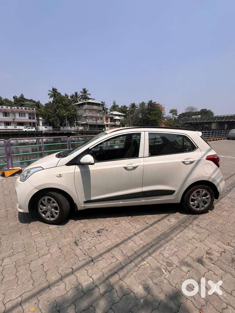 Hyundai Grand I10 1.2 Kappa Magna At, 2019, Petrol
