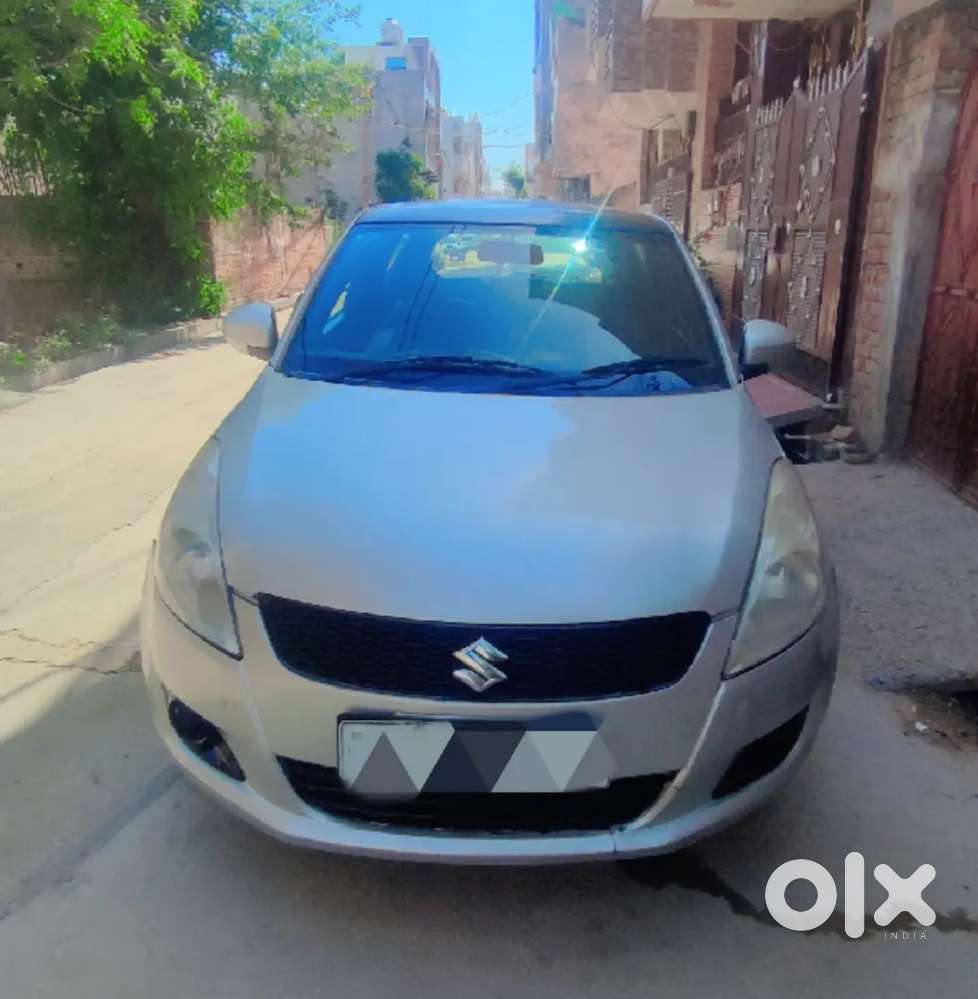Maruti Suzuki Swift 2013 Cng & Hybrids 70000 Km Driven