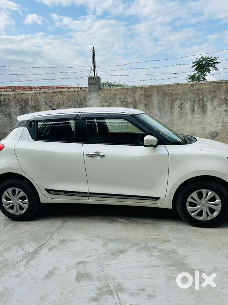 Maruti Suzuki New-gen Swift 2024 Petrol Well Maintained