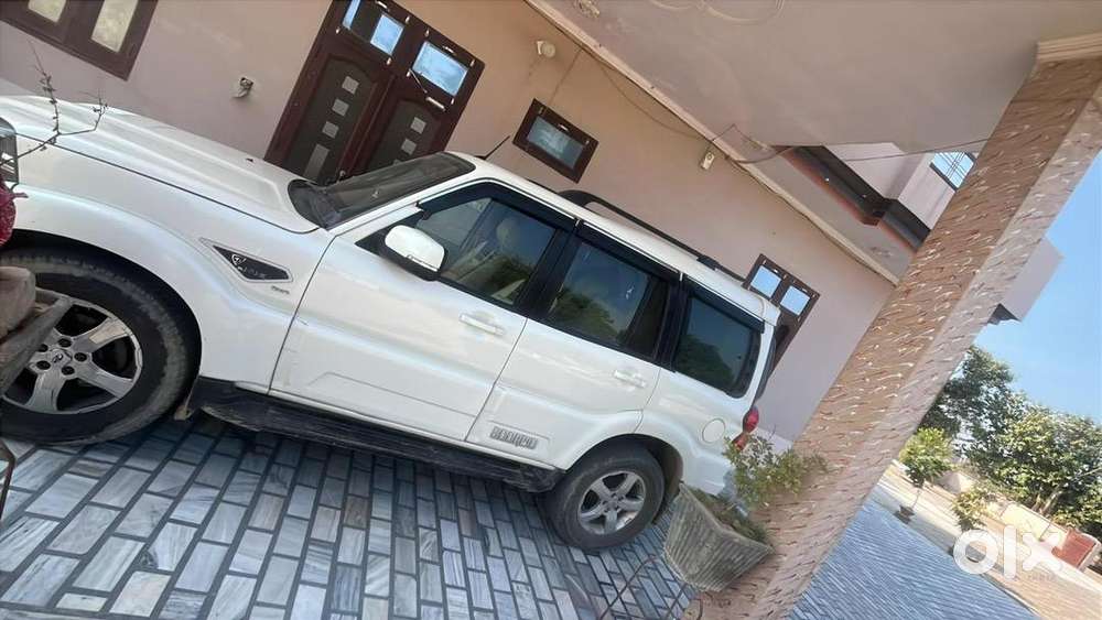 Mahindra Scorpio 2019 Diesel Well Maintained