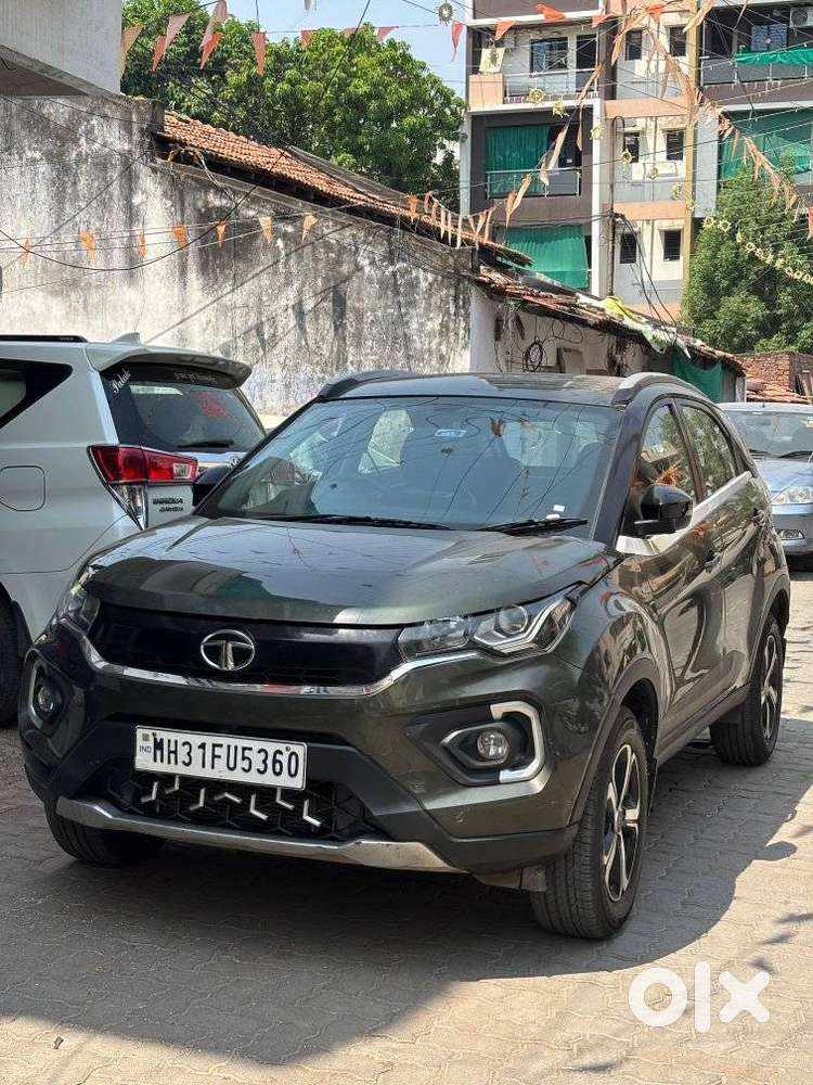 Tata Nexon, 2022, Petrol