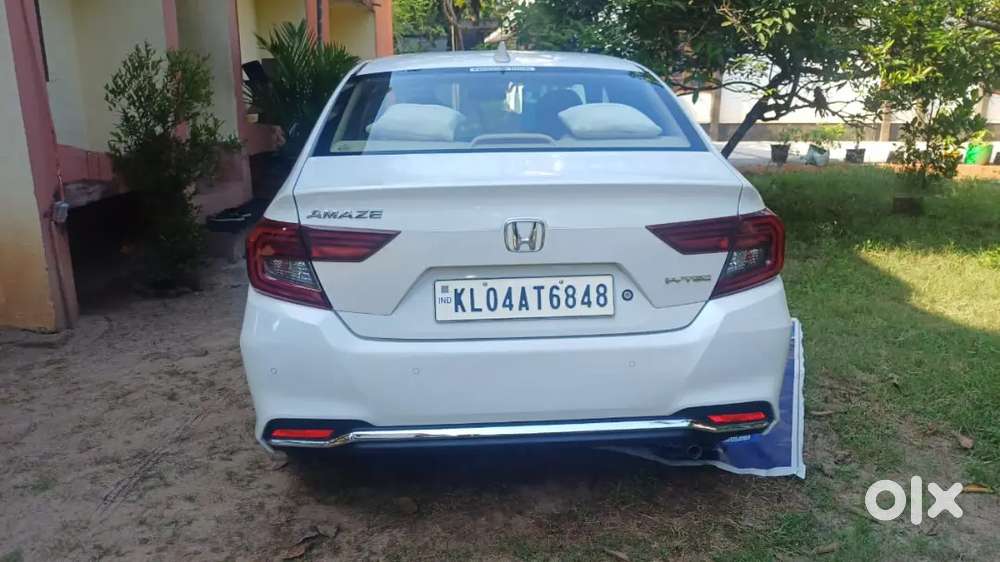 Honda Amaze 1.2 Petrol 2023 In Showroom Conditions