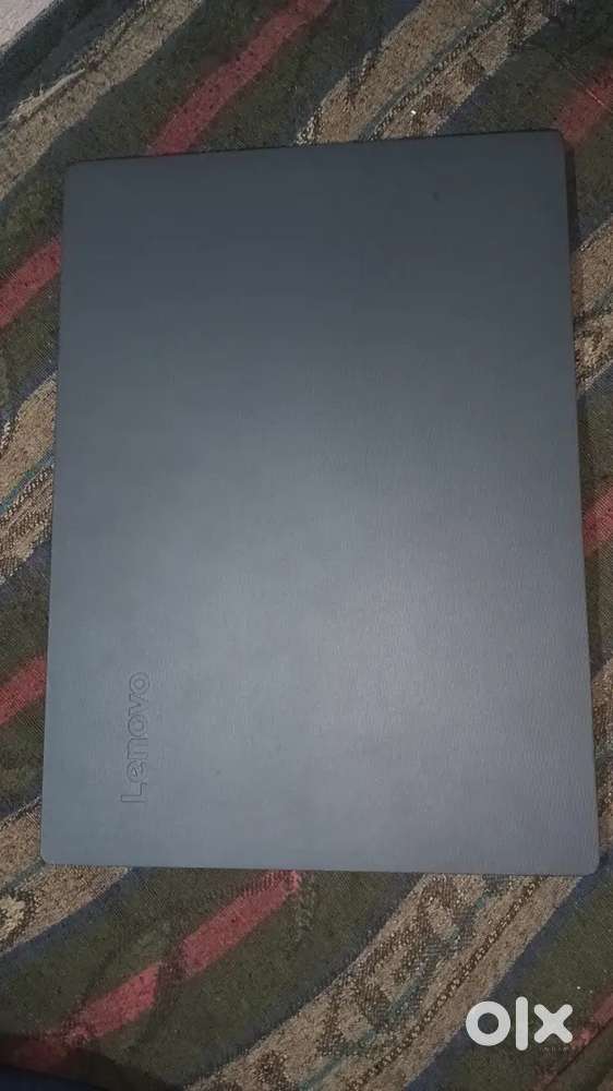 Lenovo v330 8/128GB Intel i3/8gan window11