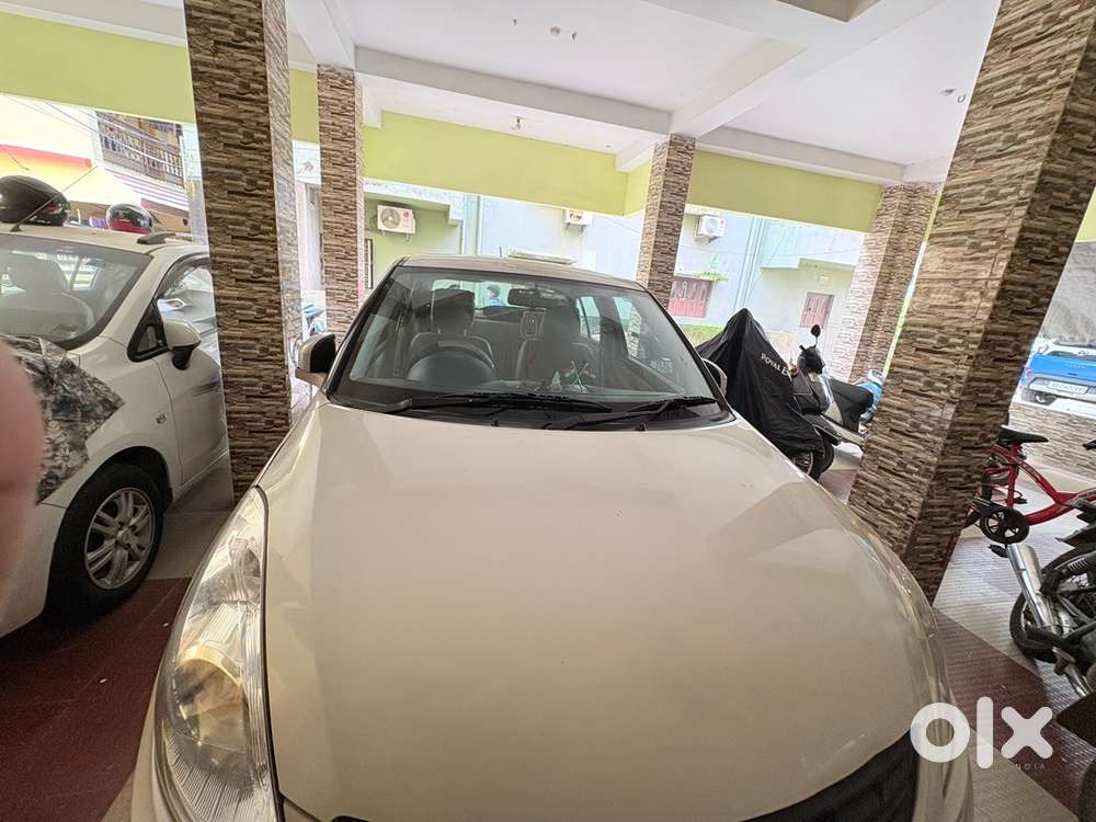 Maruti Swift Dzire 2013