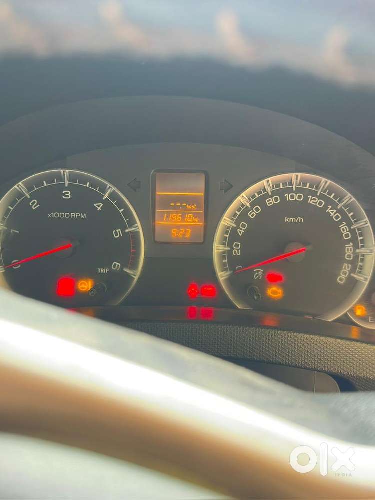 Maruti Suzuki Swift 2016 Diesel 119000 Km Driven