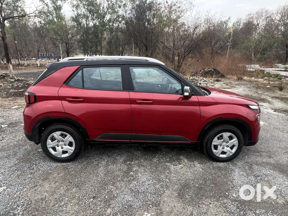 Hyundai Venue Sx, 2022, Petrol