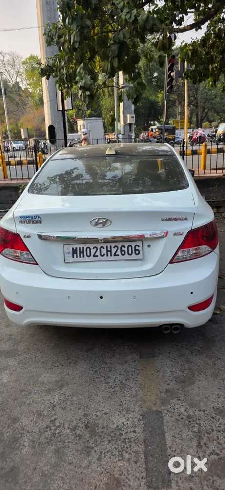 Hyundai Verna 2012 Petrol Well Maintained