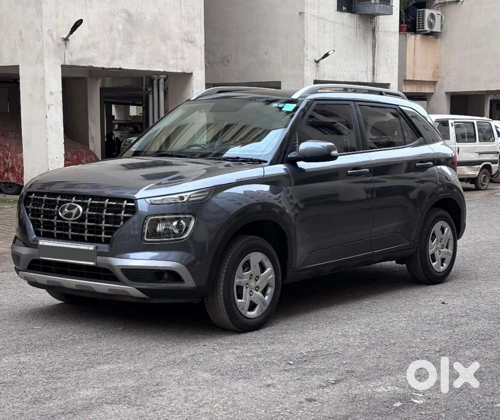 Hyundai Venue 1.2 S Plus, 2021, Petrol