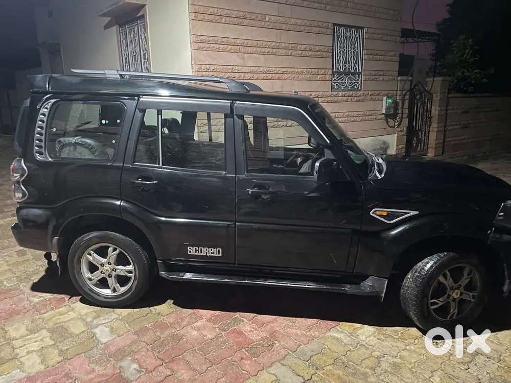 Mahindra Scorpio Diesel 2016 November