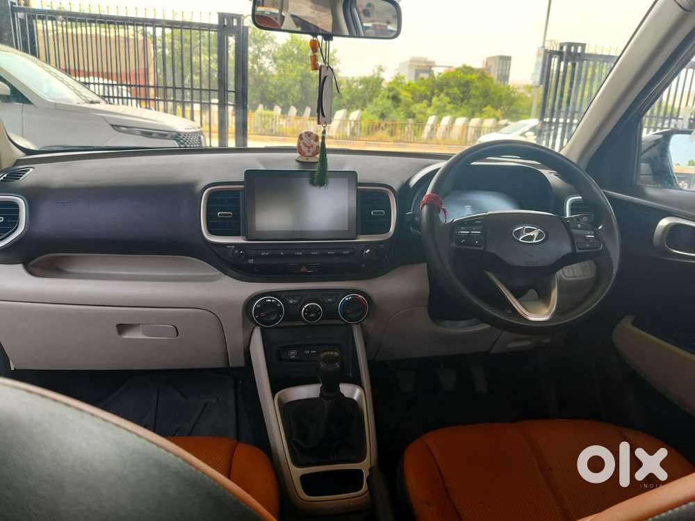 Hyundai Venue S Mt 1.2 Kappa, 2023, Petrol