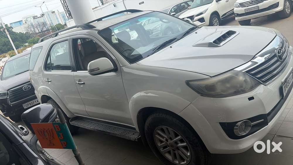 Toyota Fortuner Diesel 2012