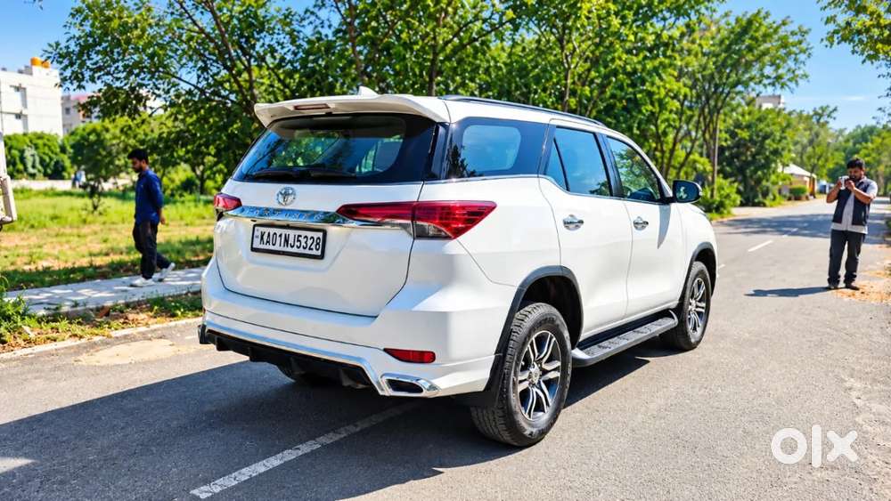 Toyota Fortuner 4x2 At, 2018, Diesel