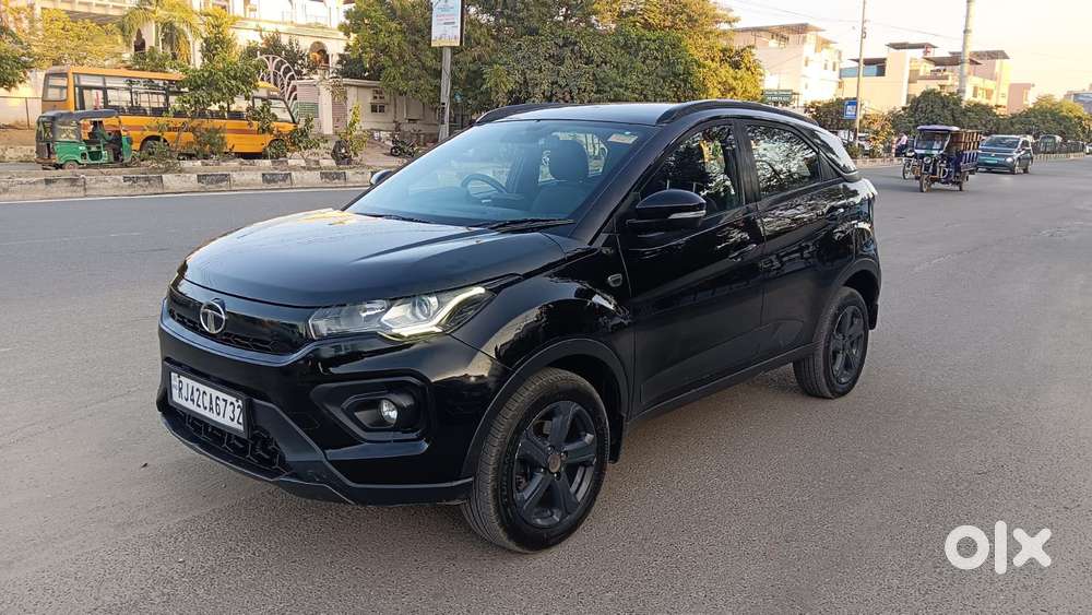 Tata Nexon Xz Plus (hs), 2023, Diesel