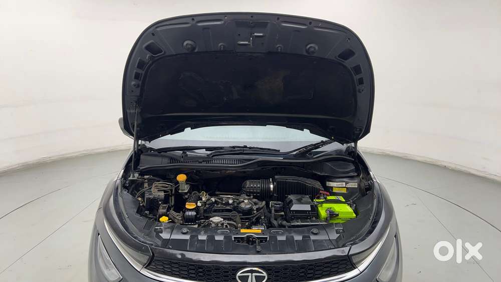 Tata Altroz Xz, 2020, Petrol