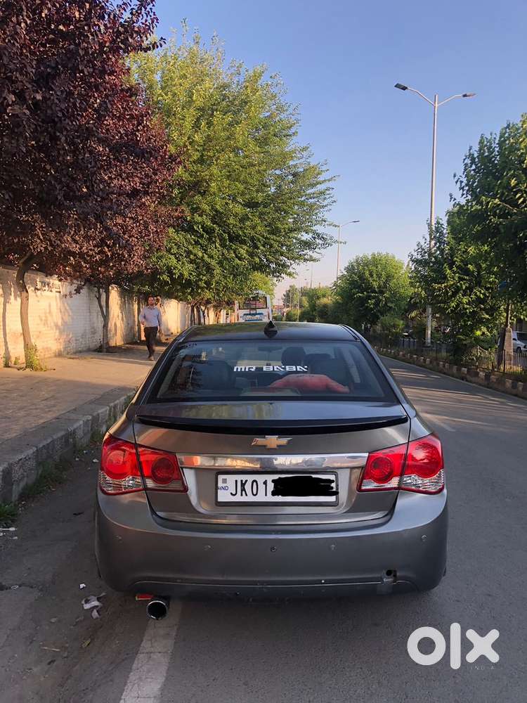Chevrolet Cruze Diesel In Mint Condition Grey Colour