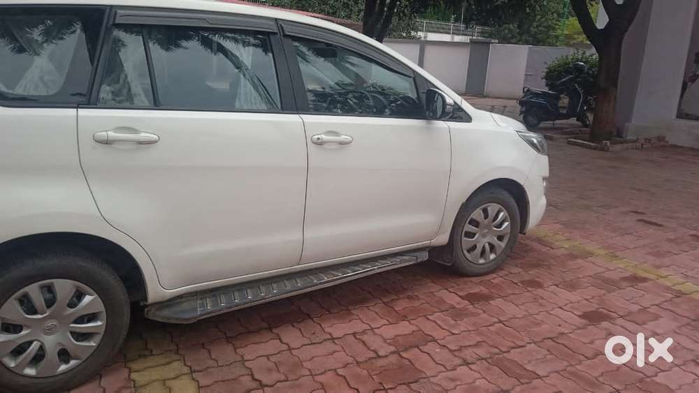 Toyota Innova Crysta G 7 Str, 2022