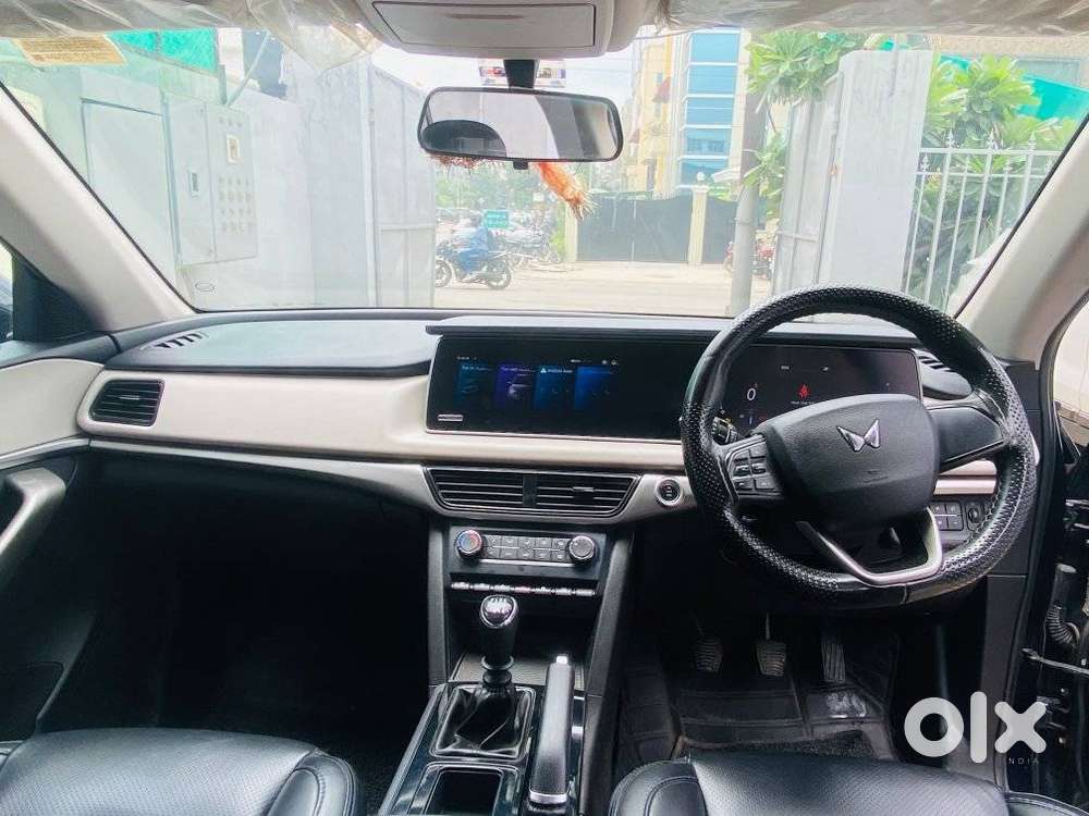 Mahindra Xuv700 2.2 Ax 5 Diesel Mt 7 Str, 2024, Diesel