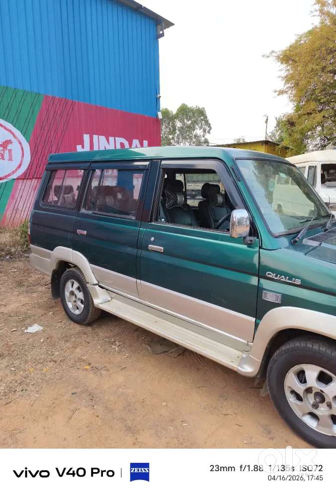 Toyota Qualis 2003 Diesel Well Maintained