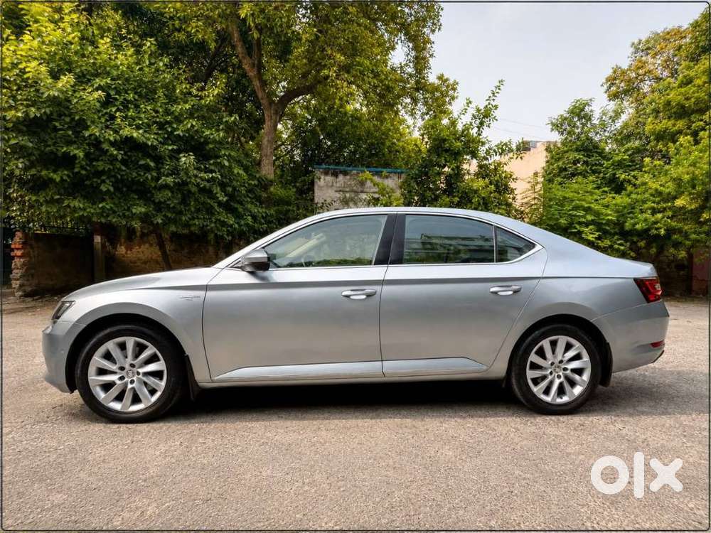 Skoda Superb 2.0 L&k Tsi At, 2020, Petrol
