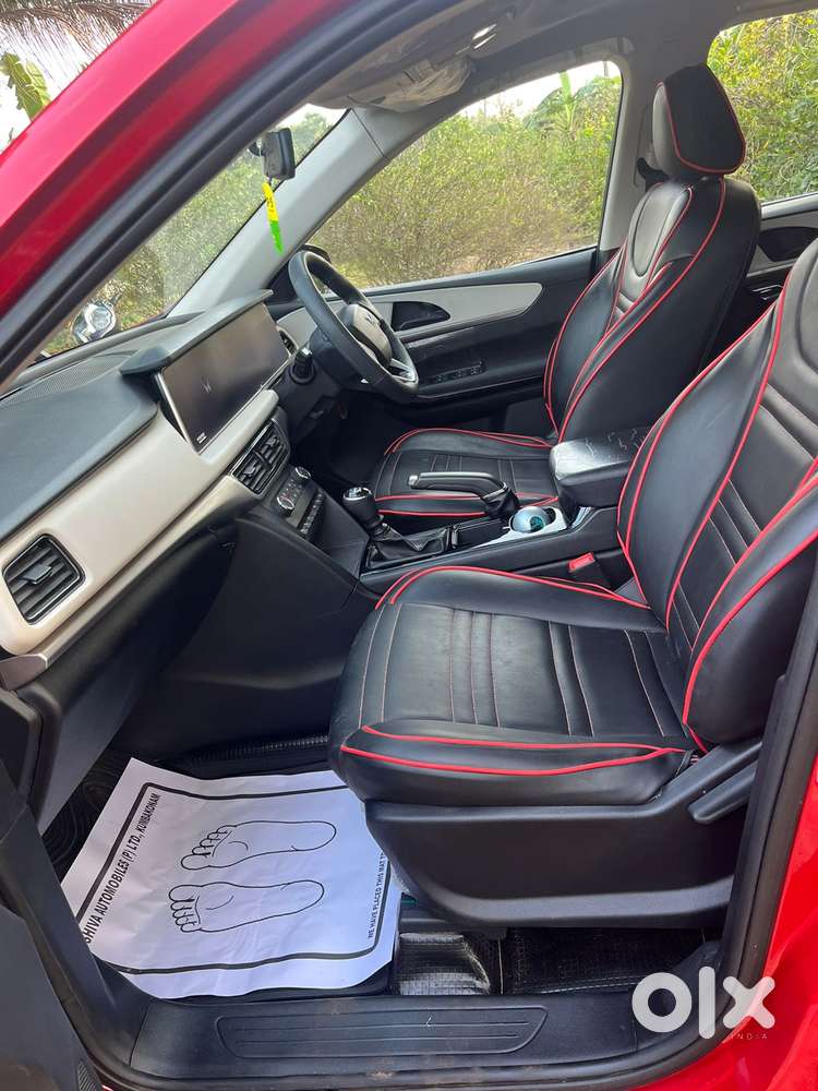 Mahindra Xuv700 2.2 Ax 5 Diesel Mt 7 Str, 2023, Diesel