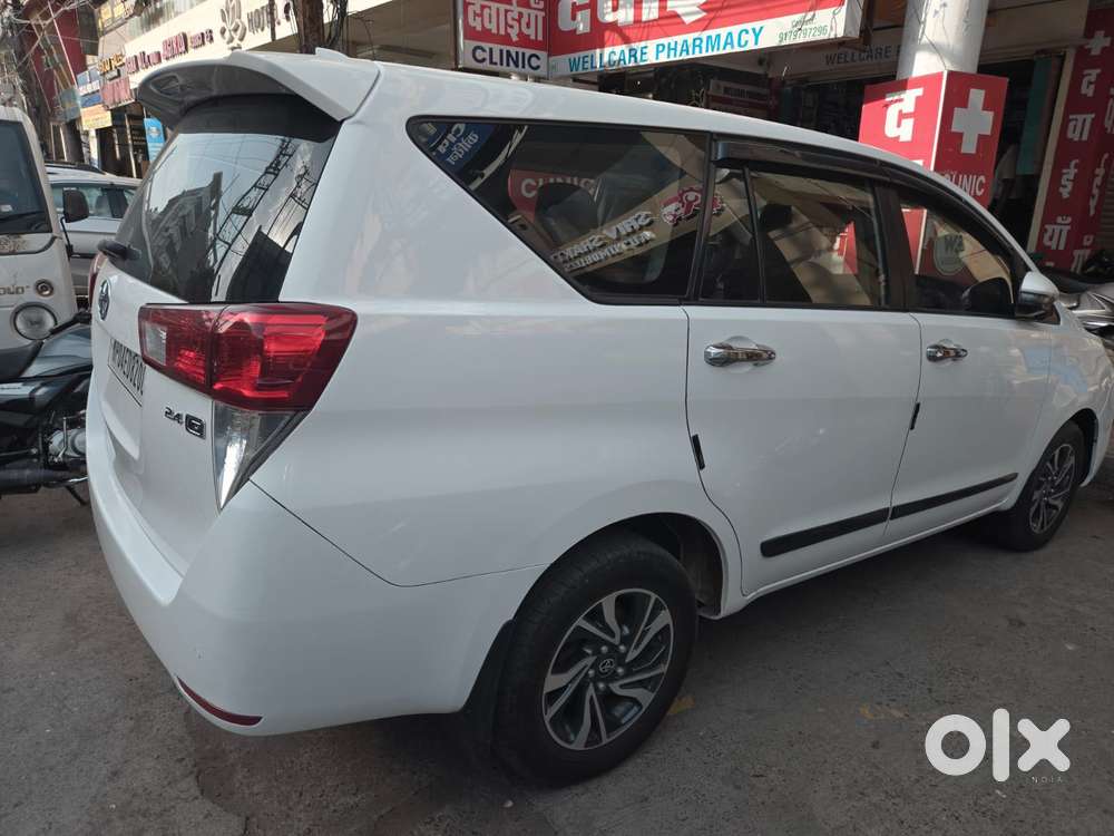 Toyota Innova Crysta [2020-ongoing] 2.4 Gx At 7 Str, 2022, Diesel