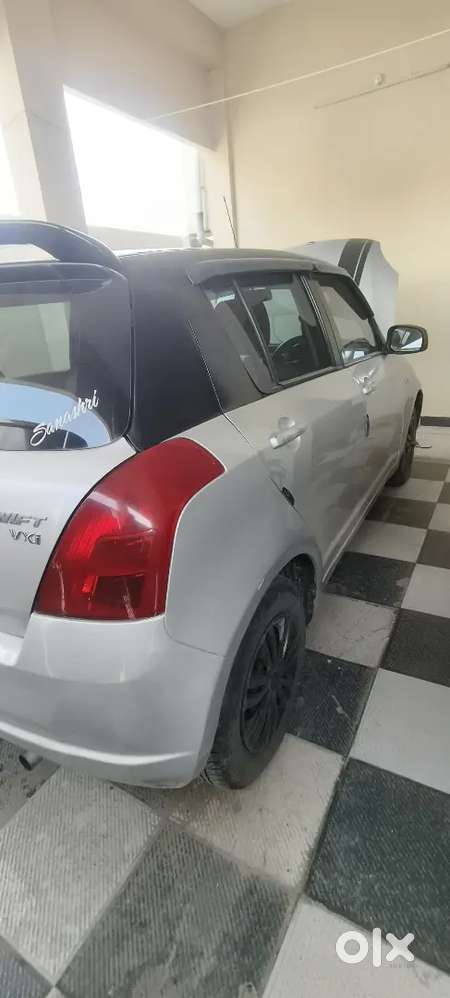 Swift Vxi 2008 Km Driven