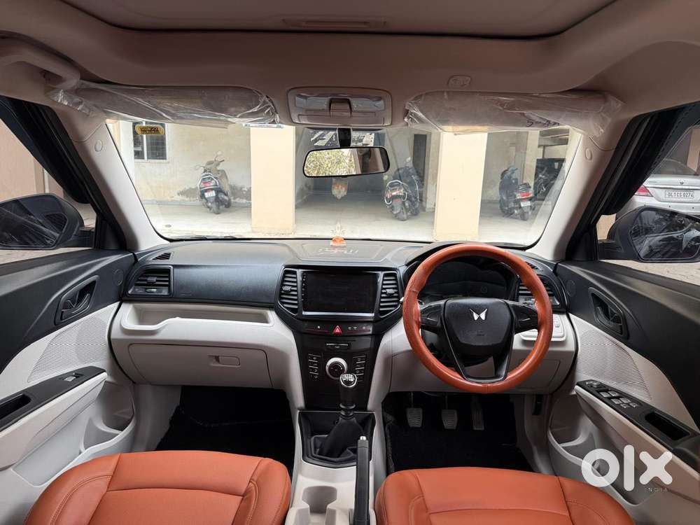 Mahindra Xuv300 W4, 2024, Petrol