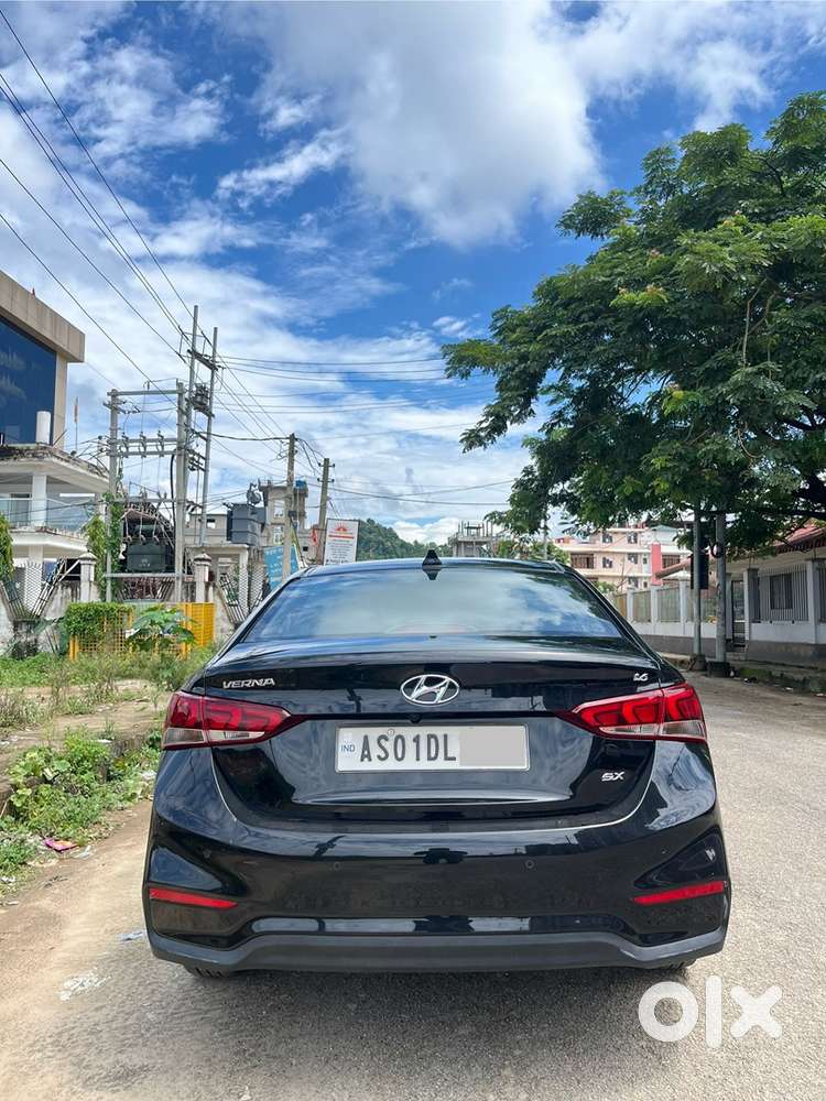 Hyundai Verna 1.6 Vtvt Auto Sx (o)