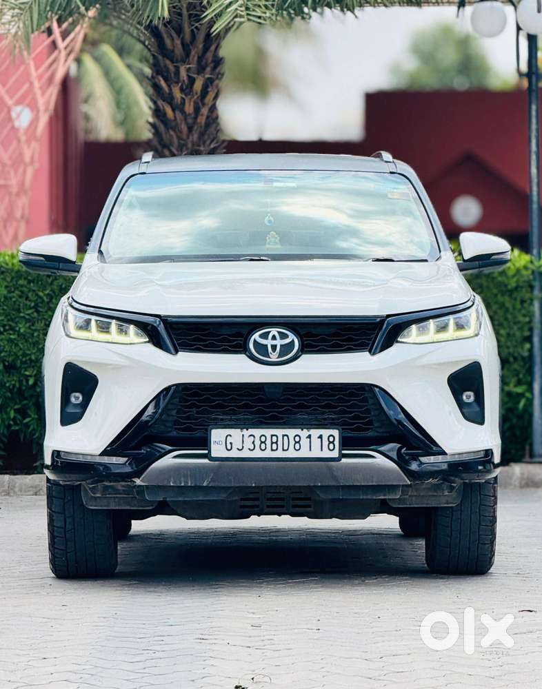 Toyota Fortuner Legender 4x2 At 2.8, 2022, Diesel