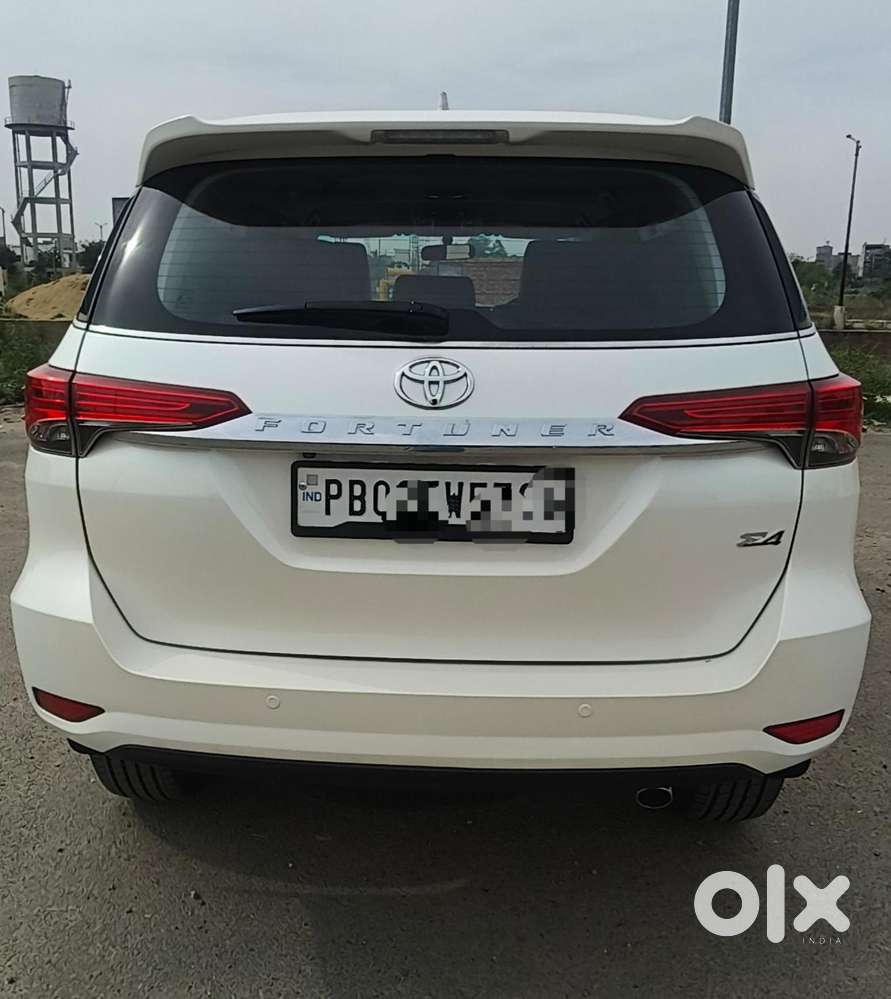 Toyota Fortuner 4x2 At 2.8 Diesel, 2017, Diesel