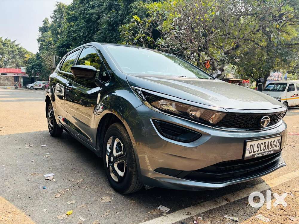 Tata Altroz 1.2 Xt, 2023, Petrol