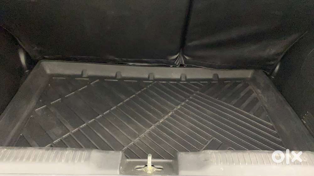 Maruti Suzuki Swift Zxi Plus, 2021, Petrol