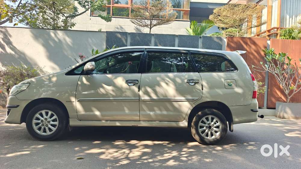 Toyota Innova [2013-2016] 2.5 V Diesel 7 Str, 2013, Diesel