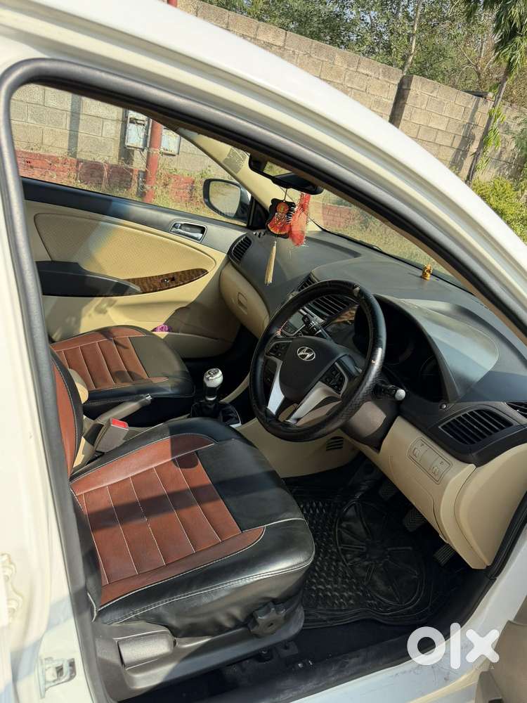 Hyundai Verna Crdi 1.6 E, 2015, Diesel