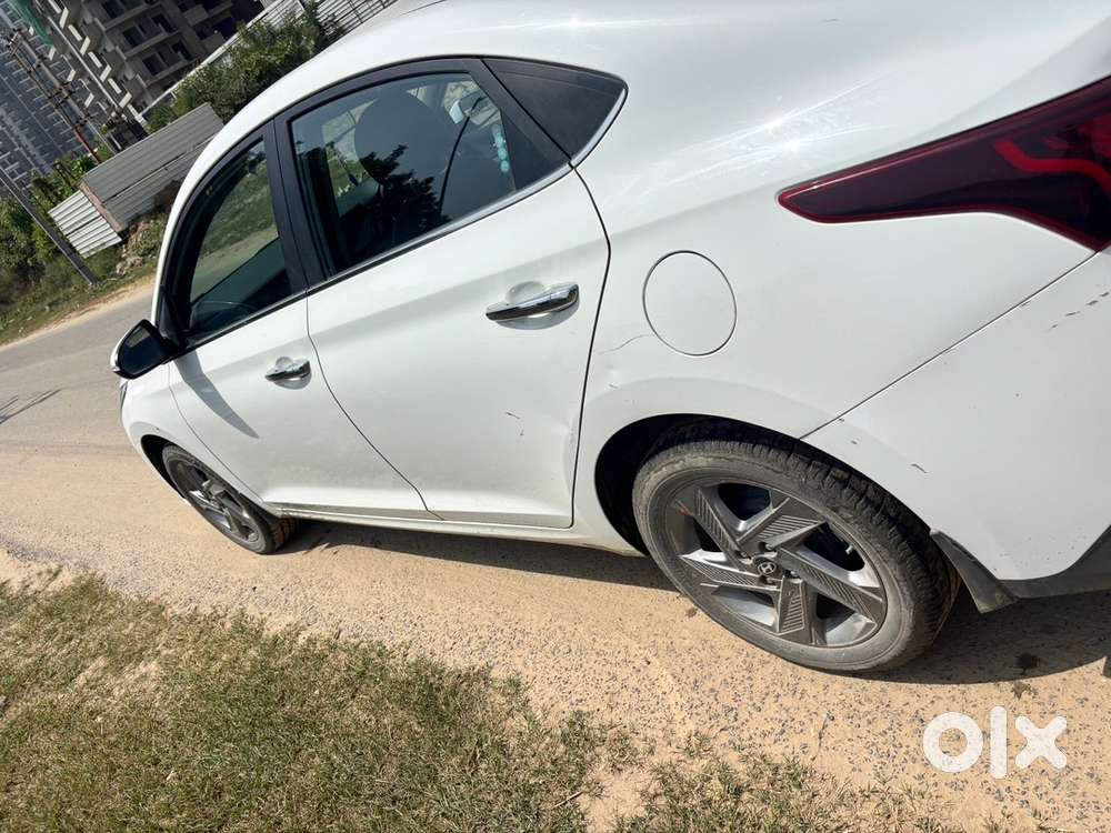 Hyundai Verna Petrol 42000 Km Driven