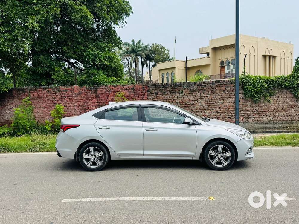 Hyundai Verna Diesel Automatic Full Top