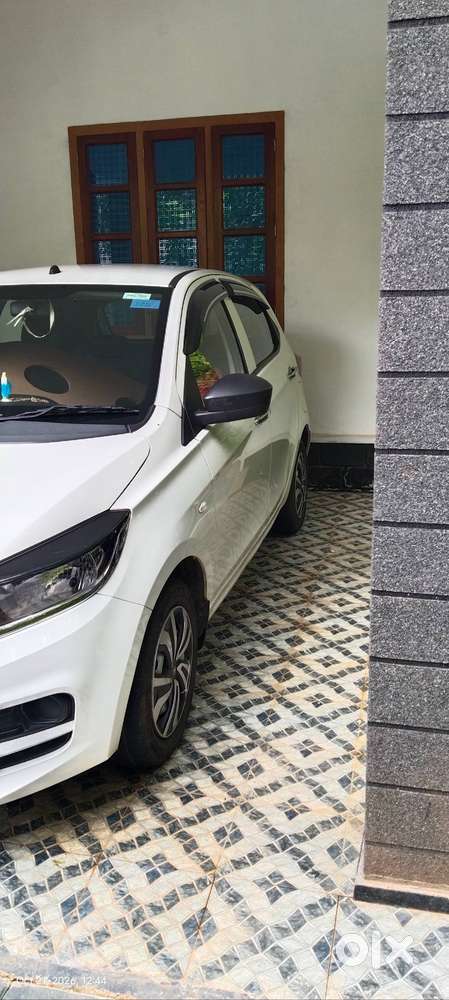 Tata Tiago Xe 2020