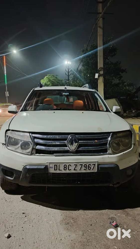 Renault Duster Petrol Single Hand Used Car