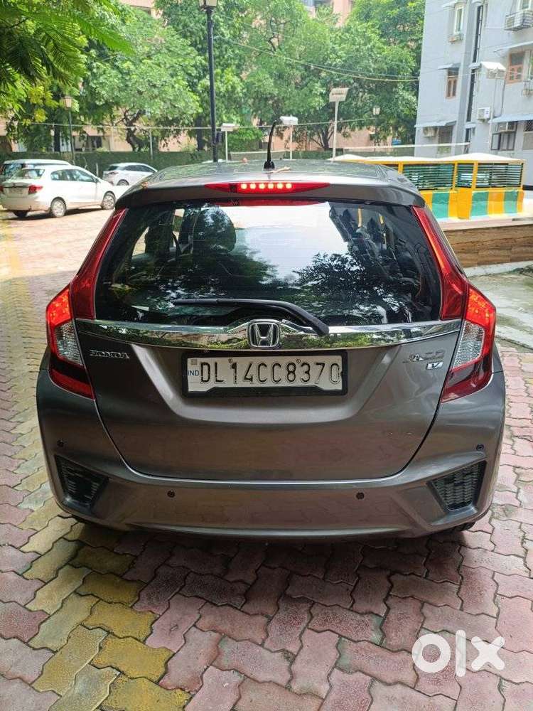 Honda Jazz V Automatic, 2016, Petrol